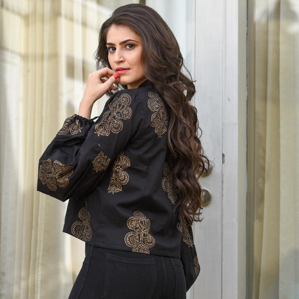 Balloon Sleeves Top