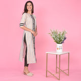 Lines And Frills Kurta