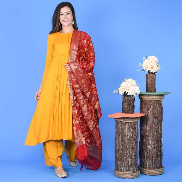 Mustard Suit & Bandhani Duppata