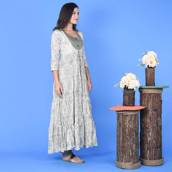 Plain Inner Flare Cape