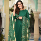 Plain Suit & Doriya Dupatta